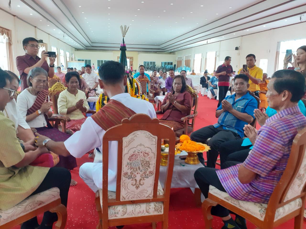 รูปภาพ-20260109103225-LINE_ALBUM_รวมภาพงานเกษียณ เขต11_260109_7.jpg