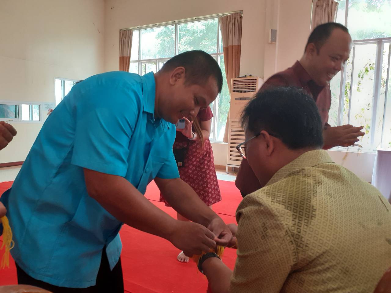 รูปภาพ-20260109103225-LINE_ALBUM_รวมภาพงานเกษียณ เขต11_260109_15.jpg